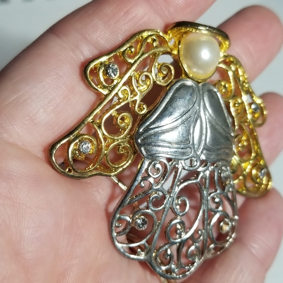 Filigree angel brooch gold tone silver tone guardian pin - Picture 6 of 10